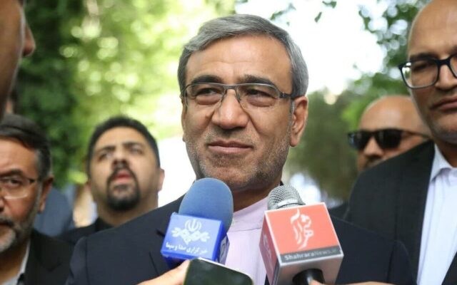 استاندار خراسان رضوی بر توسعه مشارکت مردمی و ارتقای کیفیت آموزش در نهضت عدالت آموزشی تاکید کرد