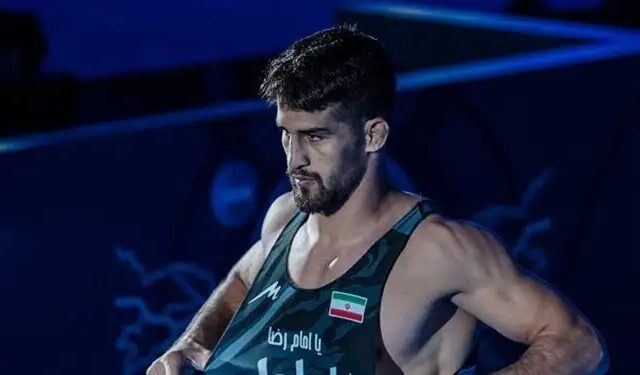 یونس امامی با شکست قهرمان جهان طلایی شد