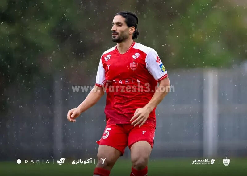 تمجید مدافع پرسپولیس از یاسر آسانی؛ ستایش عملکرد بازیکن استقلال
