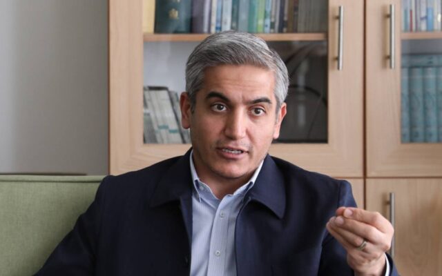 پاسخی به یادداشت مدیرمسئول کیهان؛ از میدان تا مذاکره، روایت مسئولیت‌پذیری یک سرباز