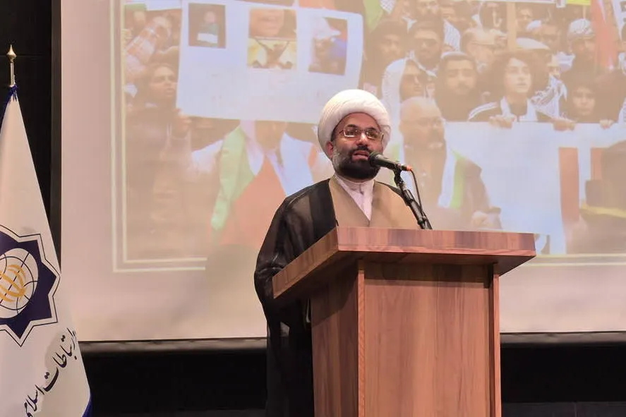 نامههای امام شهید به جوانان غرب باید به زبانهای مختلف ترجمه و تبیین شود
