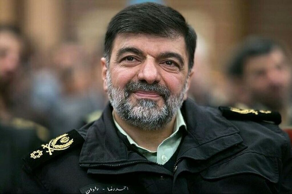 پیام تبریک فرمانده فراجا به تیم‌های ملی کشتی فرنگی و آزاد