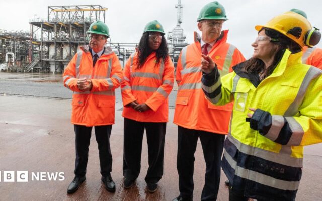 Burnham defends Jackdaw decision as Badenoch urges PM to overturn ban on new oil and gas licences