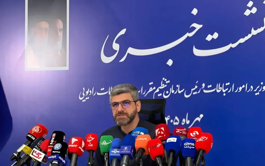 کارنامه دوساله رگولاتوری زیر ذره‌بین؛ از توسعه فیبر نوری و ۵G تا چالش کیفیت اینترنت
