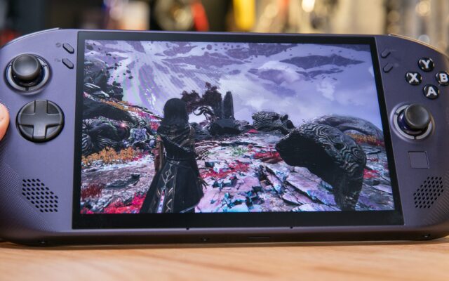Lenovo’s fast, comfy SteamOS handheld is hundreds off