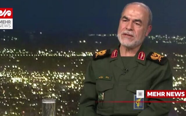 احتمال حمله غافلگیرکننده آمریکا چقدر است؟/ سردار جوانی: از مرحله خطر فروپاشی کشور در اثر حمله عبور کردیم/ الگوی دفاع موزاییکی شکل گرفته است