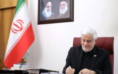 پیام عارف به آزادکاران کشتی/ سرمایه‌گذاری بر جوانان، فتح قله‌های جهانی است