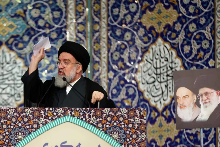 تقدیر آیت الله خاتمی از برخورد با کشتی‌های متخلف٫ پرستاران شایسته بالاترین تکریم‌ها هستند