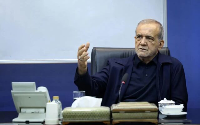 پزشکیان: حرفهای زیادی برای گفتن دارم، اما به خاطر حفظ وحدت کشور سکوت کردهام