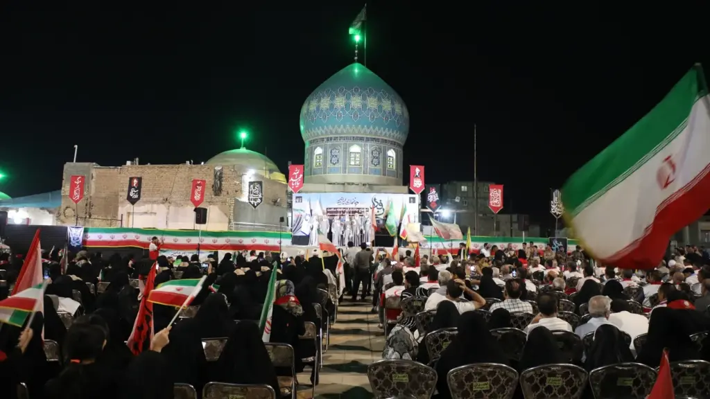 جامعه سلامت قم در اجتماع «جانفدای ایرانیم»؛ از آمادگی در میدان خدمت تا تجدید میثاق با آرمان‌های شهدا