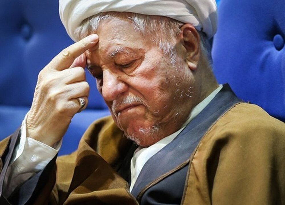 خاطرات هاشمی ۳۰ مهر ۱۳۸۲؛ روزنامههای کیهان و جمهوری اسلامی با توافق ایران با اروپاییها مخالفت کردهاند