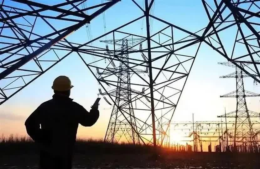 خبر مهم وزارت صمت درباره برق صنایع در نیمه دوم سال