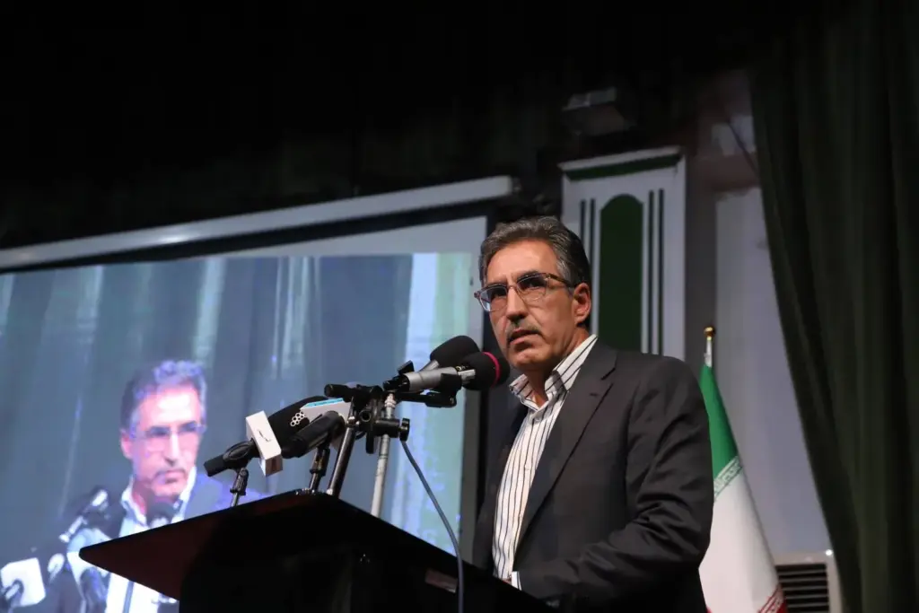 تولیدکنندگان را در شرایط جنگی با موانع اداری مواجه نکنید