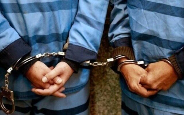 سرقت مسلحانه برای انتقام از پسر صاحبخانه/ سارقان پس از بستن دست‌وپای صاحبان خانه، طلا و ساعت‌های مچی را بردند
