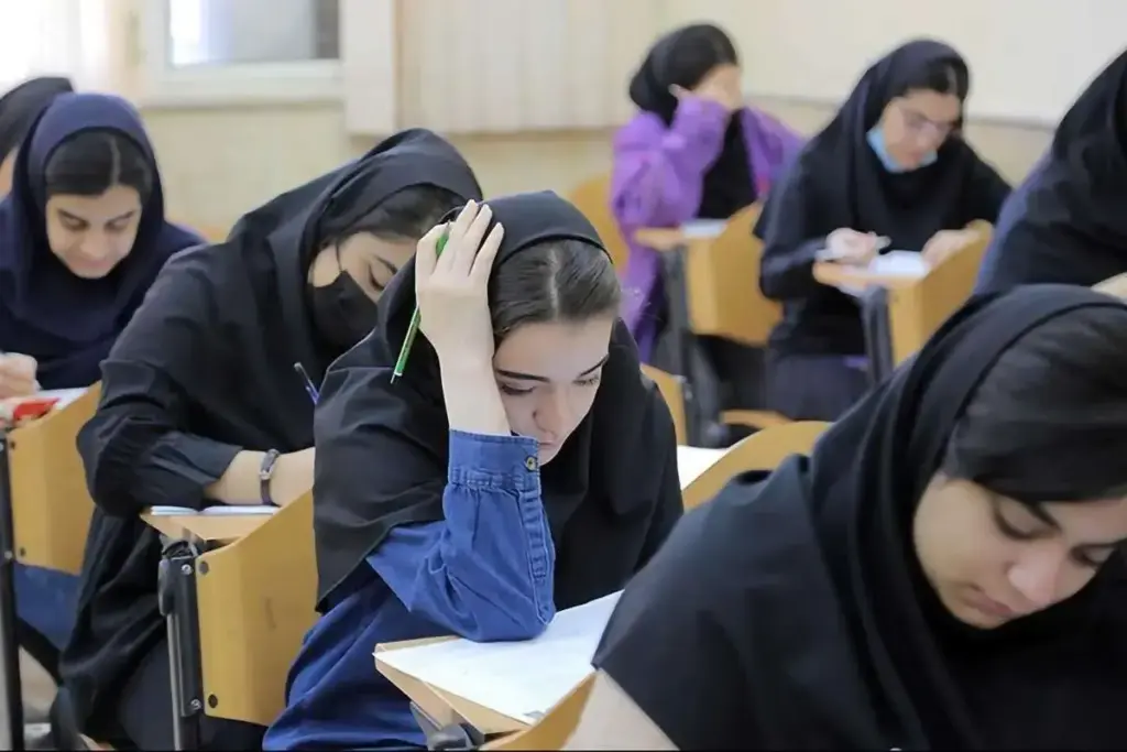 درخشش دختران خراسان‌شمالی در کنکور ۱۴۰۵/ کسب ۱۵۷ رتبه زیر هزار و ۱۵ رتبه زیر ۱۰۰