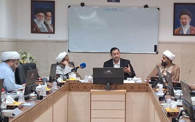 محورهای تفاهمنامه همکاری وزارت ارتباطات و مرکز مدیریت حوزههای علمیه بررسی شد