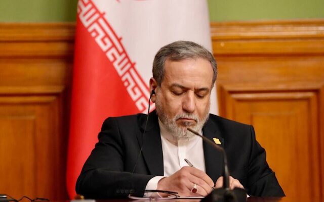 هشدار صریح عراقچی به ترامپ: توافق شرافتمندانه یا شکست راهبردی بزرگ‌تر
