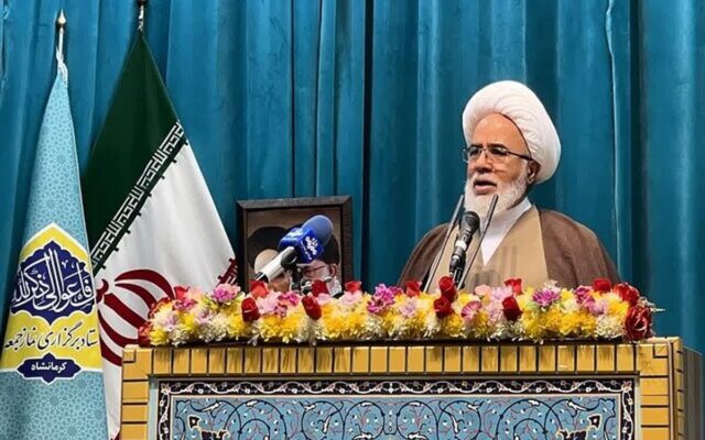 جای دشمن در قعر آب‌های خلیج فارس است/ نمایندگان در عزل و نصب‌ها دخالت نکنند