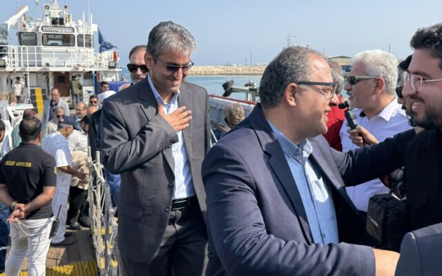 حضور اعضای کمیسیون اصل ۹۰ مجلس در خارگ؛ بررسی مسائل و مطالبات جزیره