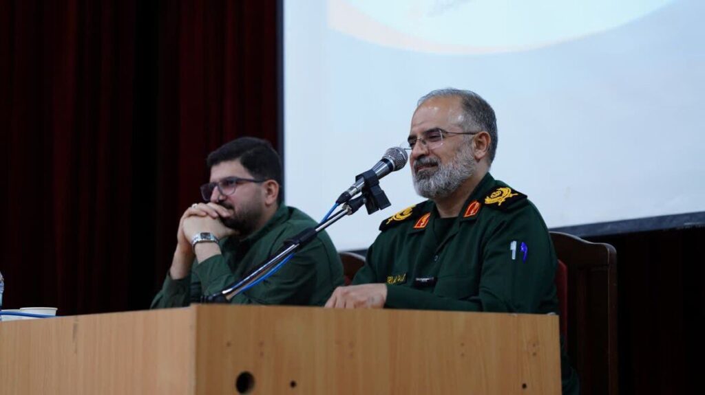 اخلاص و انسجام جهادگران کلید عبور از موانع و خدمترسانی مؤثر به مردم است