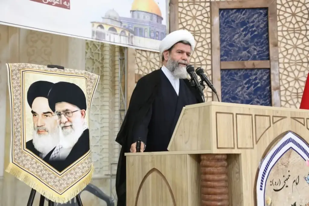 انتقاد امام جمعه شیراز از برگزاری کنسرت‌ها: موجب رنجش مردم می‌شوند