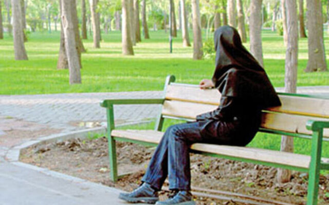 آمار زنانِ هرگز ازدواج‌نکرده بالای ۴۰ سال | کمبود شوهر برای این گروه | مردان یک رده سنی زن گیر نمی‌آورند!