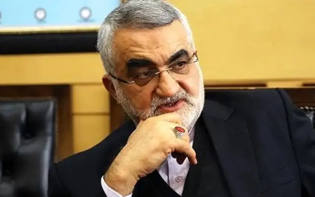 بروجردی: دوقطبی‌سازی در شرایط جنگی، خیانت به انقلاب است/ اگر آمریکا از «مادر بمب‌ها» استفاده کند، «موشک پدر» را وارد میدان می‌کنیم