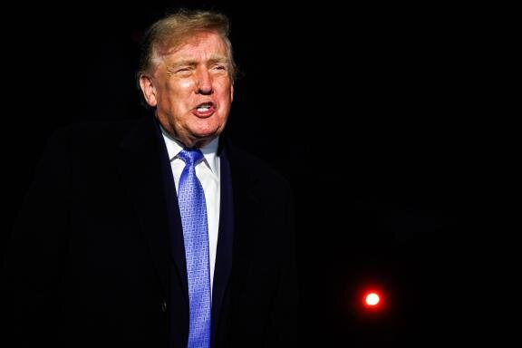 ترامپ بار دیگر مدعی تصمیم گیری درباره برنامه هسته‌ای ایران شد