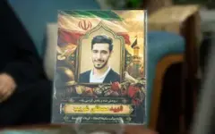 پیامکی که دل مادر شهید را لرزاند! / مصطفی به مادرش: عزیز پسرت را حلال کن