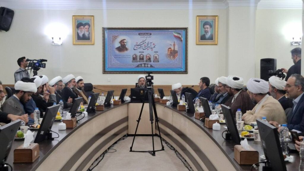 برگزاری ۴۰ نشست ترویجی کنگره ملی شهید آیت‌الله دکتر مفتح در هشت استان کشور