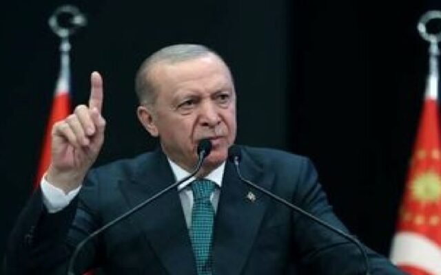 اردوغان: ترکیه در احاطه بحران‌هایی قرار دارد که رو به وخامتند/ واکنش به حمله یمن به فرودگاه ریاض