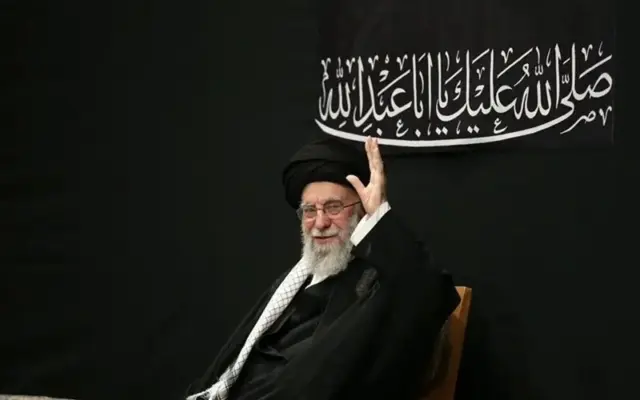 تصویری از محافظ رهبر شهید که در بیترهبری به شهادت رسید / محمدرضا ثقفیفر که بود؟ + عکس