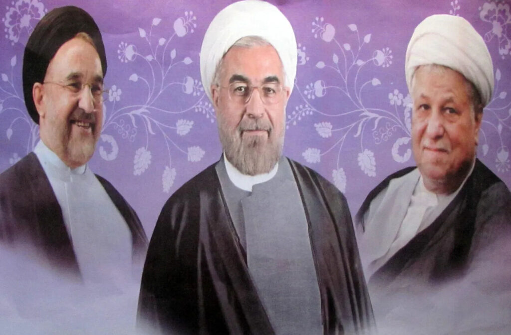 مُهر تایید خاطرات هاشمی رفسنجانی بر سخنان حسن روحانی/ در سال 82 چگونه دیپلماسی جلوی جنگ آمریکا با ایران را گرفت؟