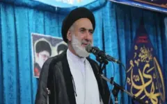 بزرگ‌ترین مانع آمریکا برای توطئه‌‌چینی، وحدت مردم و مسئولان است