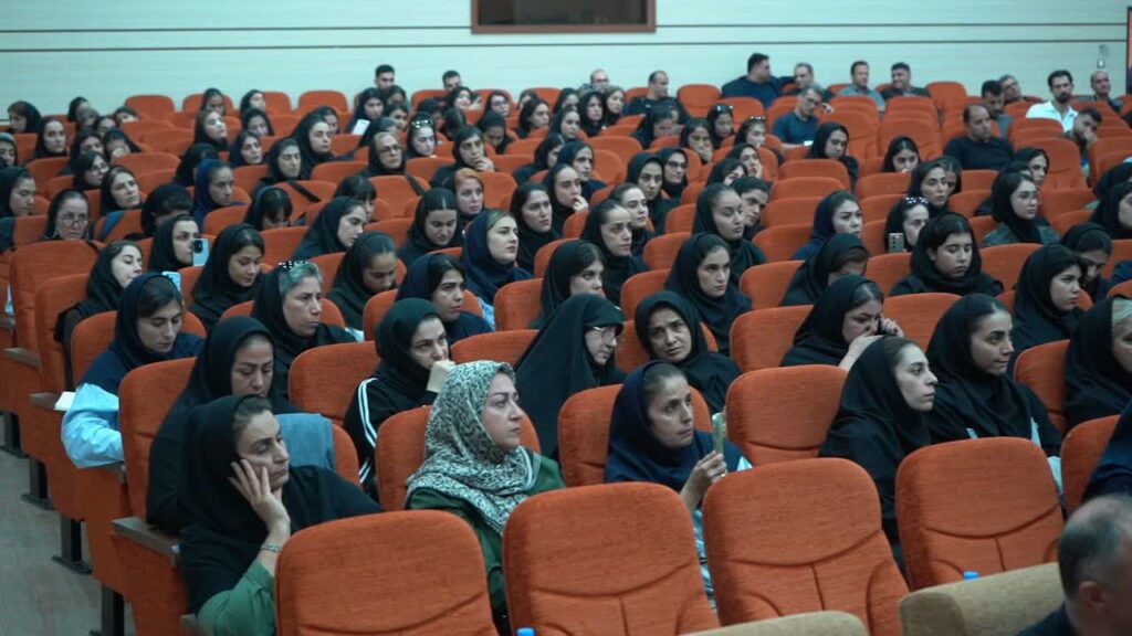 بیش از ۲۲۰ مربی در دوره دانش‌افزایی والیبال مازندران شرکت کردند