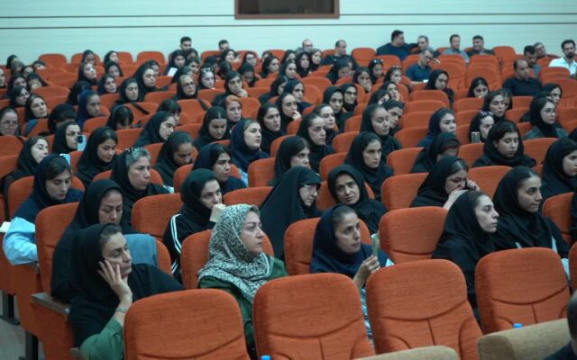 بیش از ۲۲۰ مربی در دوره دانش‌افزایی والیبال مازندران شرکت کردند