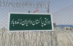اختلال در آخرین روزنه‌های تجاری ایران | آیا پاکستان در مسیر کاهش مبادلات زمینی با ایران گام برداشته است؟ | محدودیت بانکی در مسیر تجارت زمینی