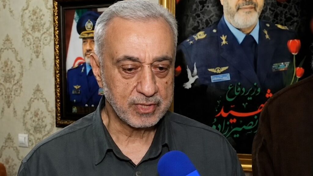 اخلاقی: برنامههای وزارت دفاع با حفظ مسیر شهید نصیرزاده دنبال میشود