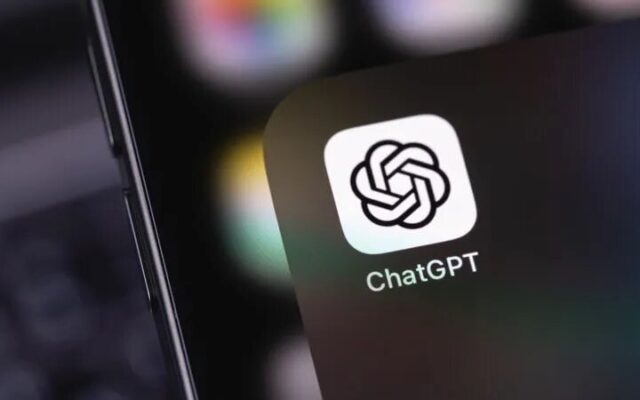 قابلیت قفلکردن گفتوگوها به ChatGPT اضافه شد