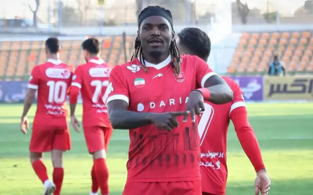 پرسپولیس 1 - 0 نفت آبادان ؛ فرصت طلایی سرخ‌ها برای نزدیک شدن به صدر + لینک پخش مستقیم / فیلم گل پرسپولیس