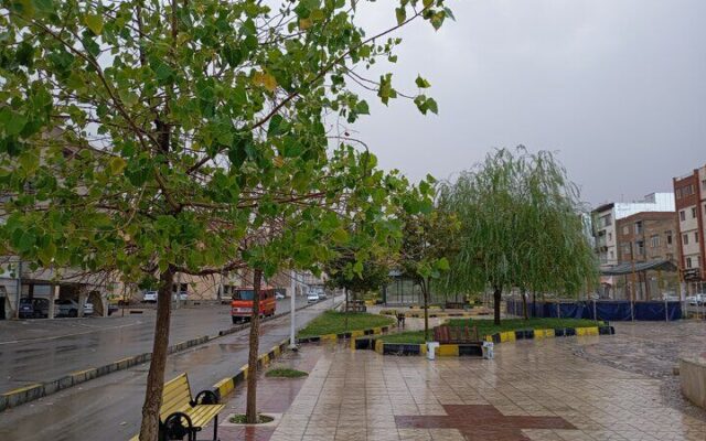 ورود سامانه بارشی به تهران؛ ساکنان کدام مناطق پایتخت در انتظار رگبار باشند؟