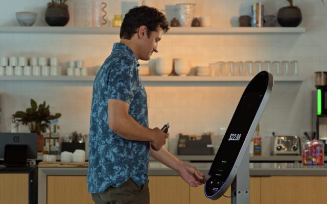 Square’s new kiosk lets you talk to AI for help with your order