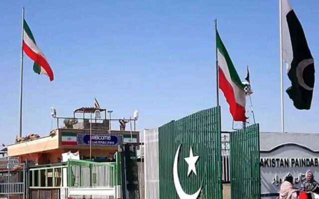 مرز ایران و پاکستان چه زمانی باز می‌شود؟