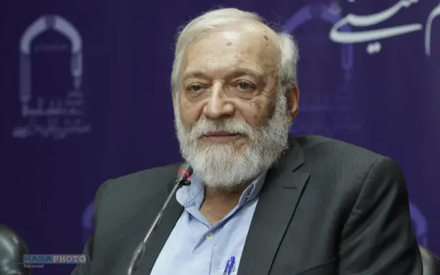 دقت، شجاعت و تیزبینی رهبر معظم انقلاب بیبدیل است