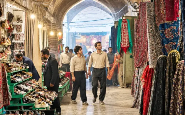 کتاب «باران گرفته است» من را به شخصیت حاج قاسم نزدیکتر کرد