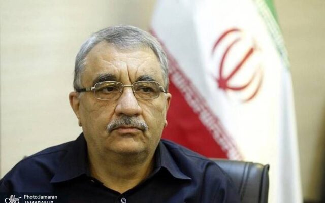 عبدالرضا فرجی راد: احتمال مذاکره افزایش یافته، اما خطر جنگ همچنان جدی است/ ایران در صورت حمله همه‌جانبه ممکن است درباره خروج از NPT تصمیم بگیرد