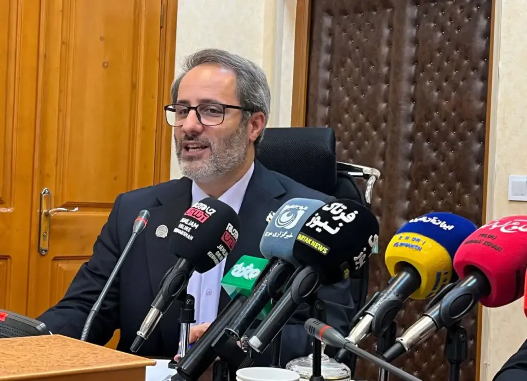 از تئاتر خیابانی تا استندآپ کمدی
