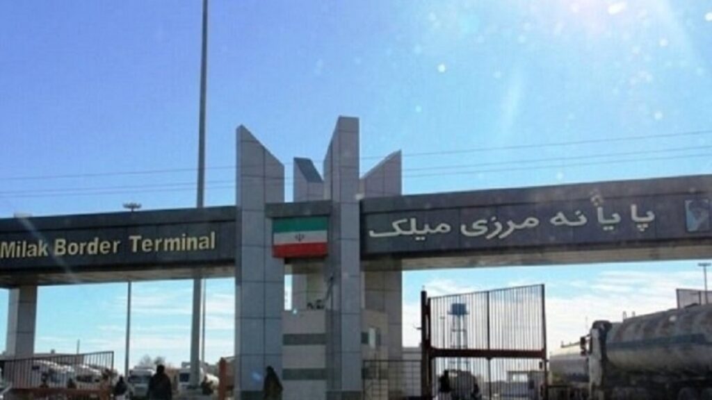 یک نماینده مجلس: معطلی ۴۵ روزه کامیون‌ها در مرز افغانستان، صادرات ایران را مختل کرده است