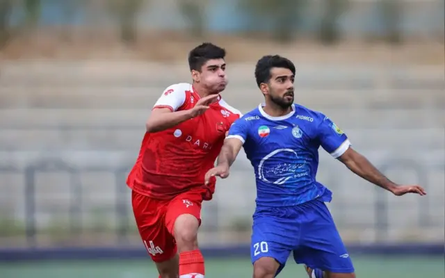 پایان فوتبال جوانان استقلال و پرسپولیس با تساوی یک بر یک