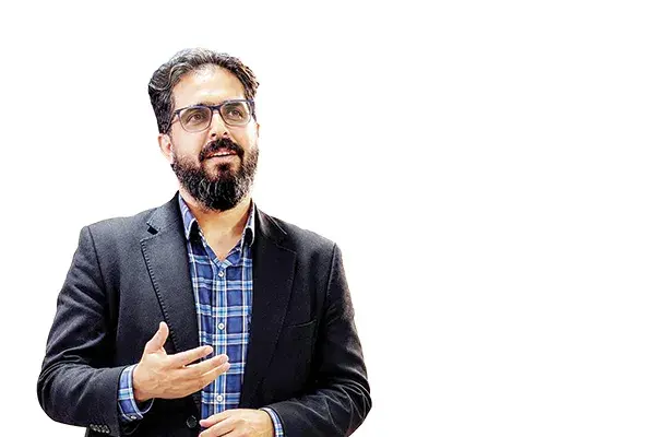 تماشای شعر در آینه تصویر